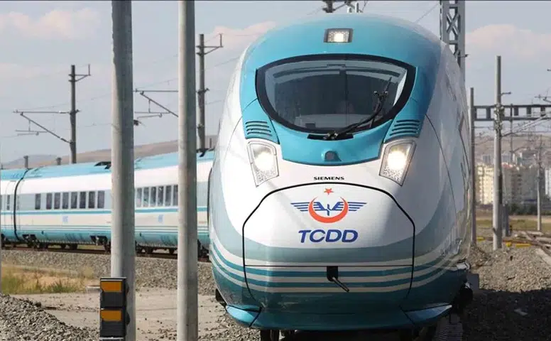 Hızlı Trende Öğretmen İndirimleri Duyuruldu