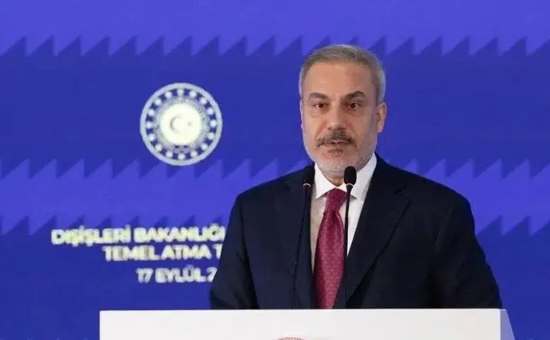 Dışişleri Bakanı Hakan Fidan, Suudi Arabistan ve Mısır Dışişleri Bakanları ile Telefonda Görüştü