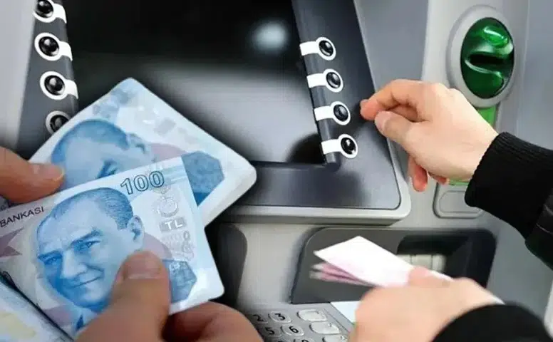 Emekli bayram ikramiyesi ne kadar olacak? SGK uzmanı en güçlü rakamı açıkladı