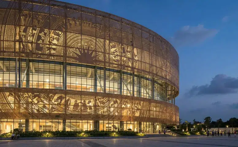 Vietnam'da Dünyanın En Büyük Stadyumu İnşa Ediliyor