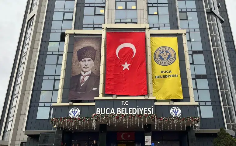 Buca Belediyesi'ne Rüşvet Operasyonu: 7 Kişi Tutuklandı