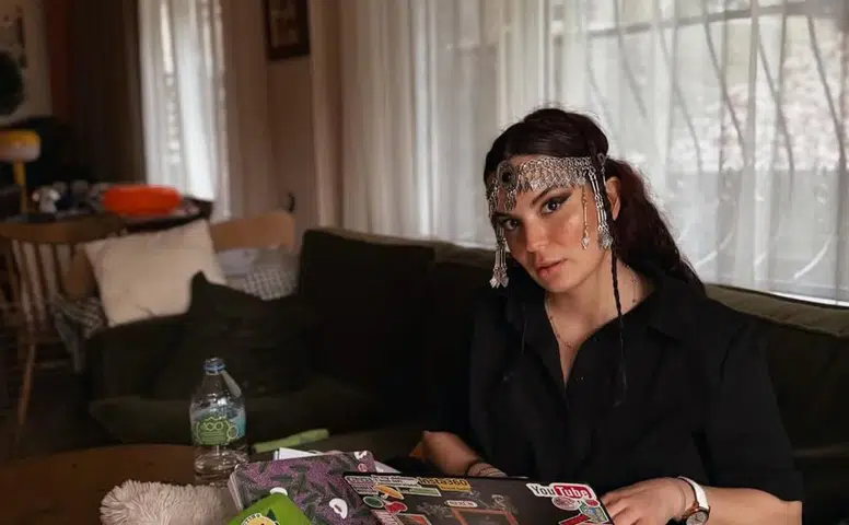 Aslı Bekiroğlu Beşinci Ameliyatını Geçirdi, Varis Çoraplarıyla Paylaşımlar Yapıyor