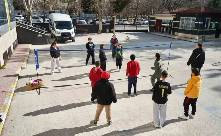 Gaziantep'te Spor Festivali ile 8 Bin 744 Öğrenci Sporla Buluştu