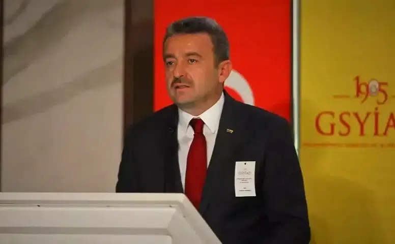 İbrahim Hatipoğlu'ndan Liverpool Maçı Öncesi Çarpıcı Açıklamalar: İki Bayram Bir Arada Mümkün Mü?