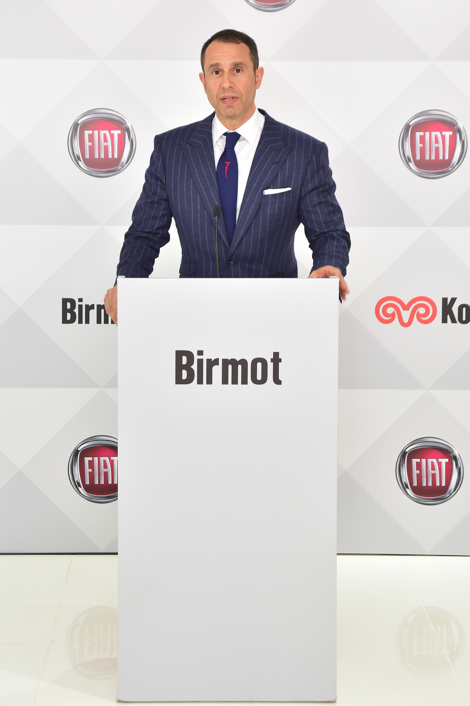 1523434172_Ko___Holding_Otomotiv_Grubu_Ba__kan___Cenk___imen__2_