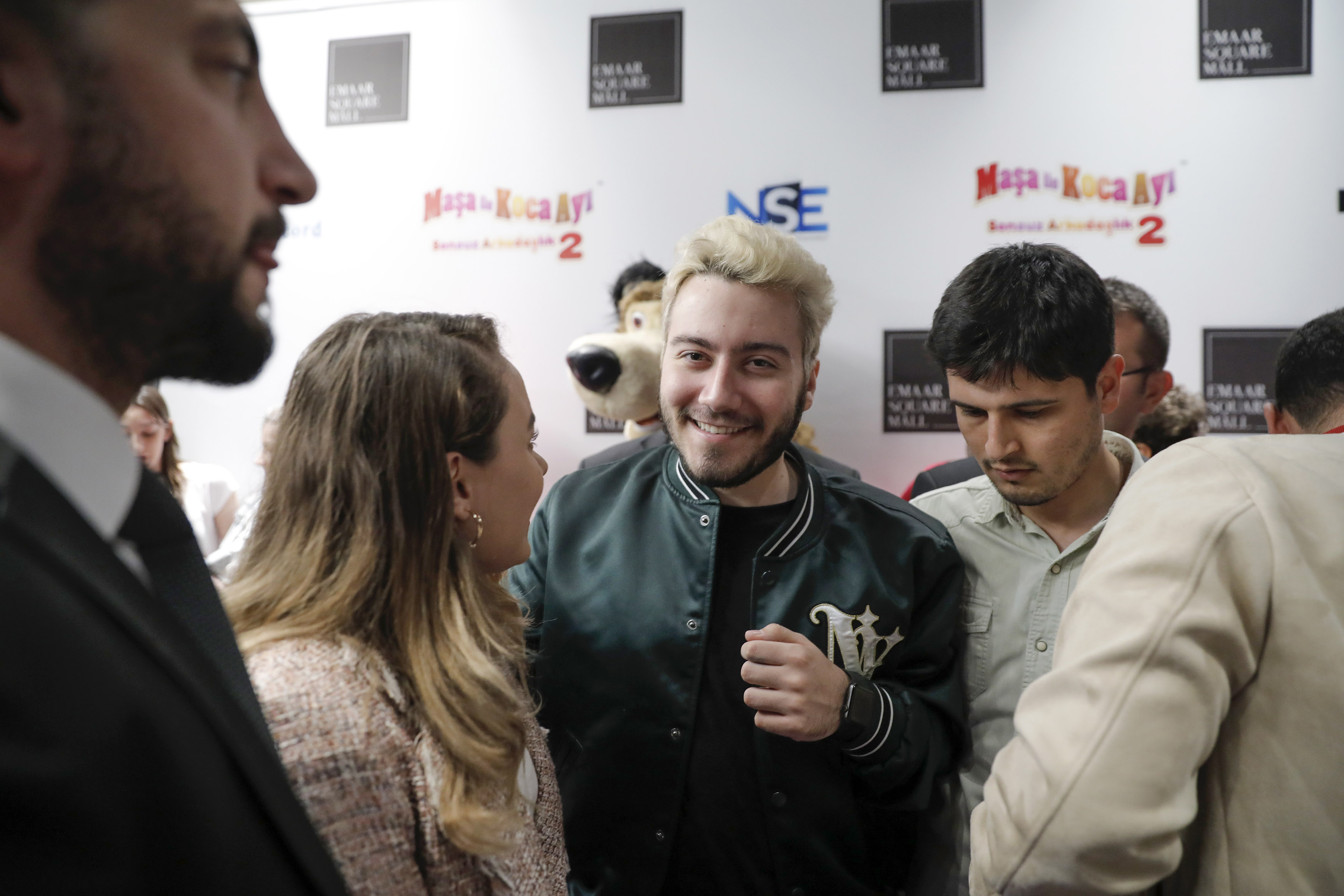 1523727894_enes_batur (1)