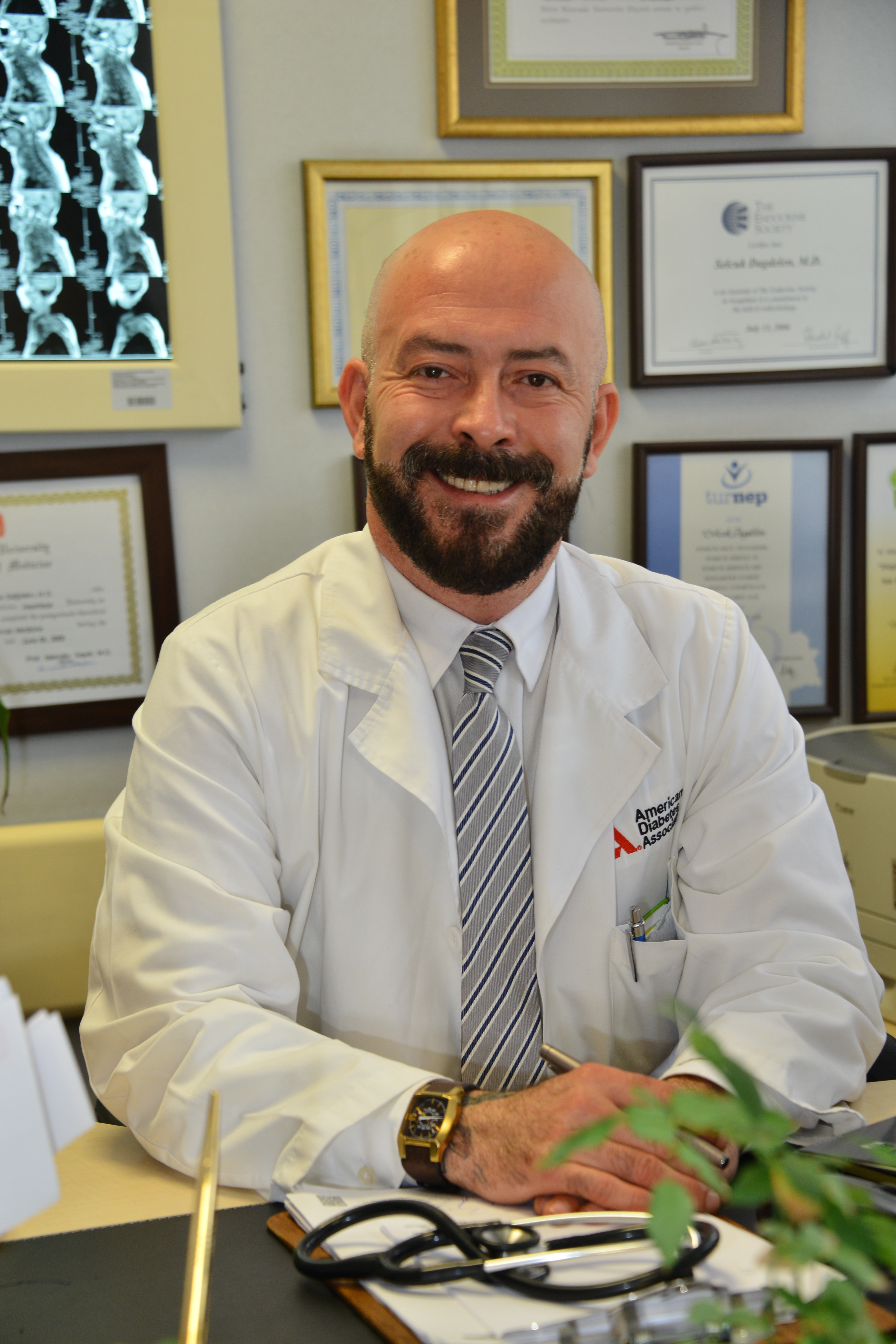 1525866933_Prof._Dr._Sel__uk_Da__delen