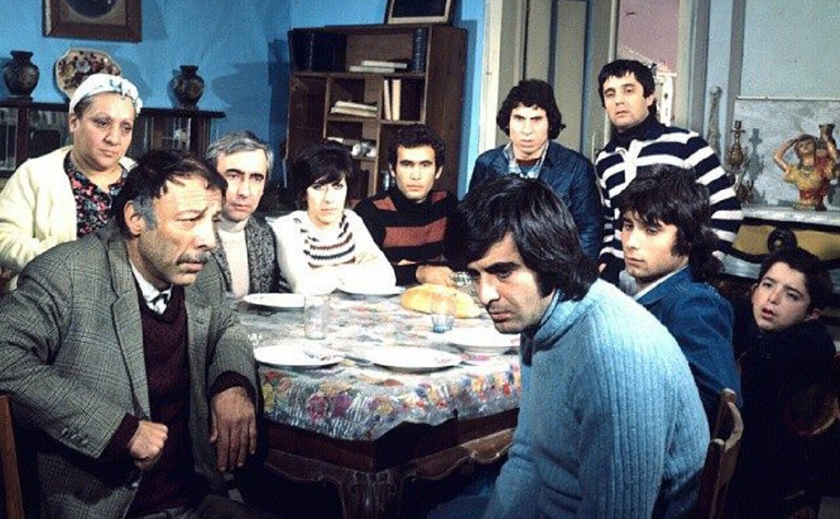 1533781981_BizimAile