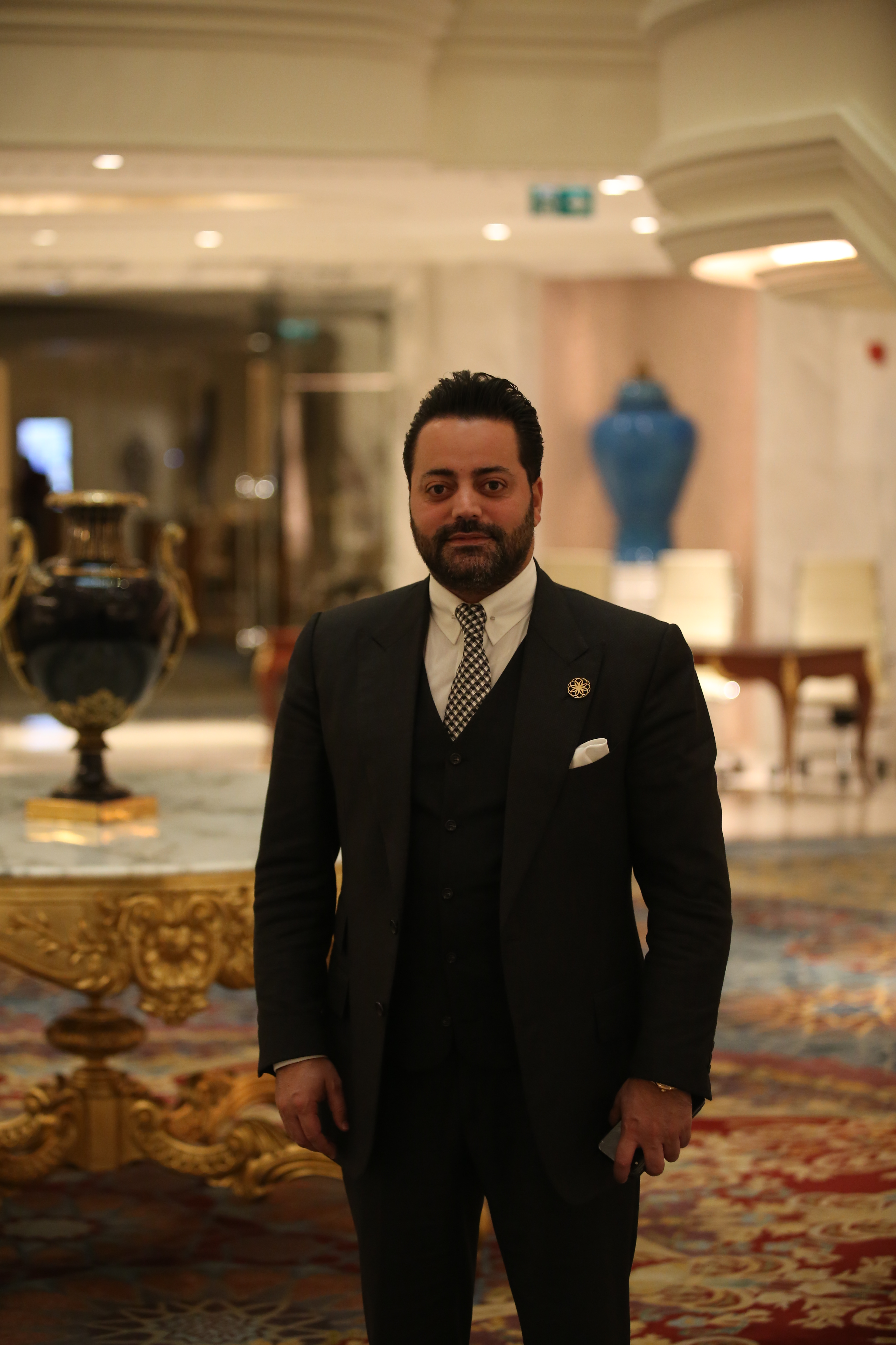 1543570171_Luxury_Network_Global_CEO_Fares_Ghattas