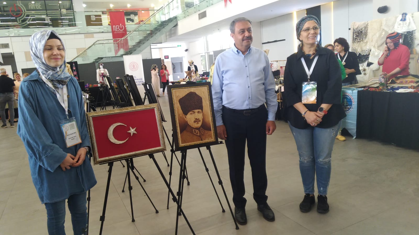 9113c35a-6b7b-46df-b88a-3fe4d63832c6