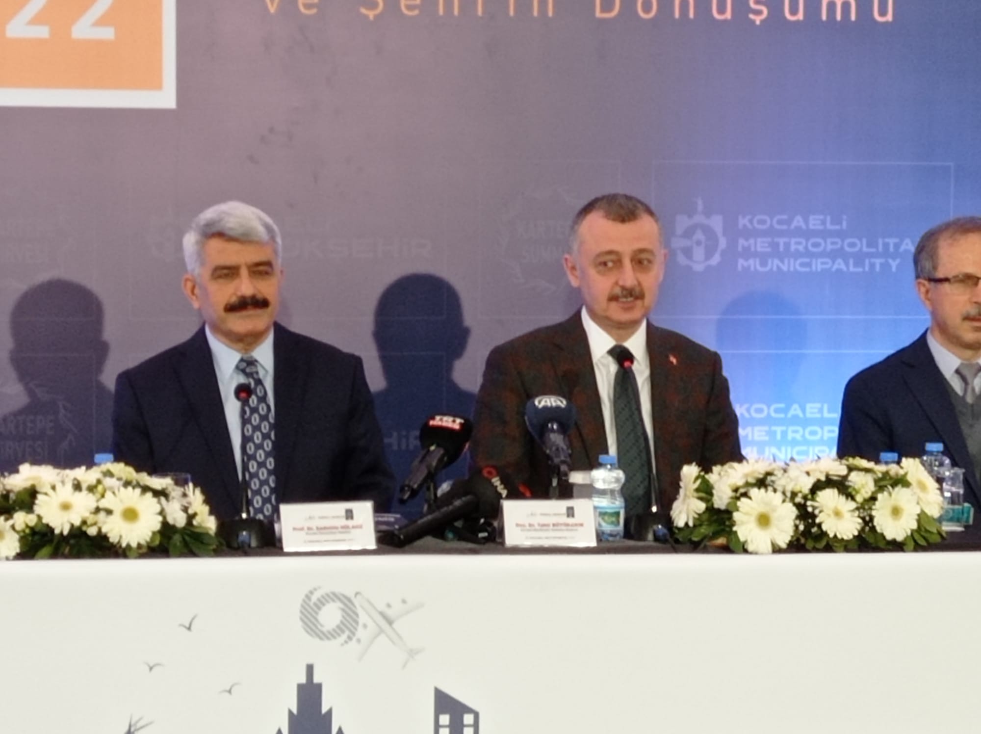 Kartepe-Zirvesi-Direncli-Sehirler-ve-Sehrin-Donusumu-tanitimi-yapildi