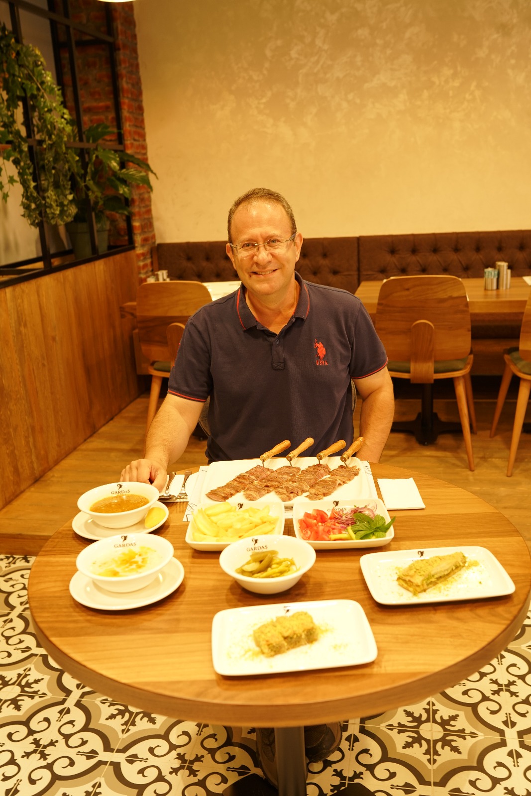 WhatsApp Image 2018-10-20 at 11.25.09 (1)