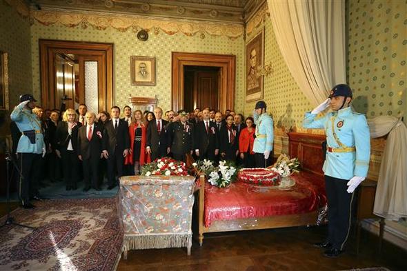 Mustafa Kemal Atatürk'ü saygı, sevgi ve özlemle anıyoruz 1
